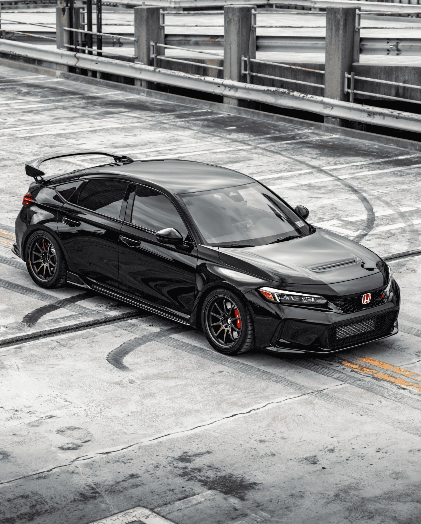 11th Gen Honda Civic Official CRYSTAL BLACK PEARL FL5 Type R Photos Thread 1691676835584
