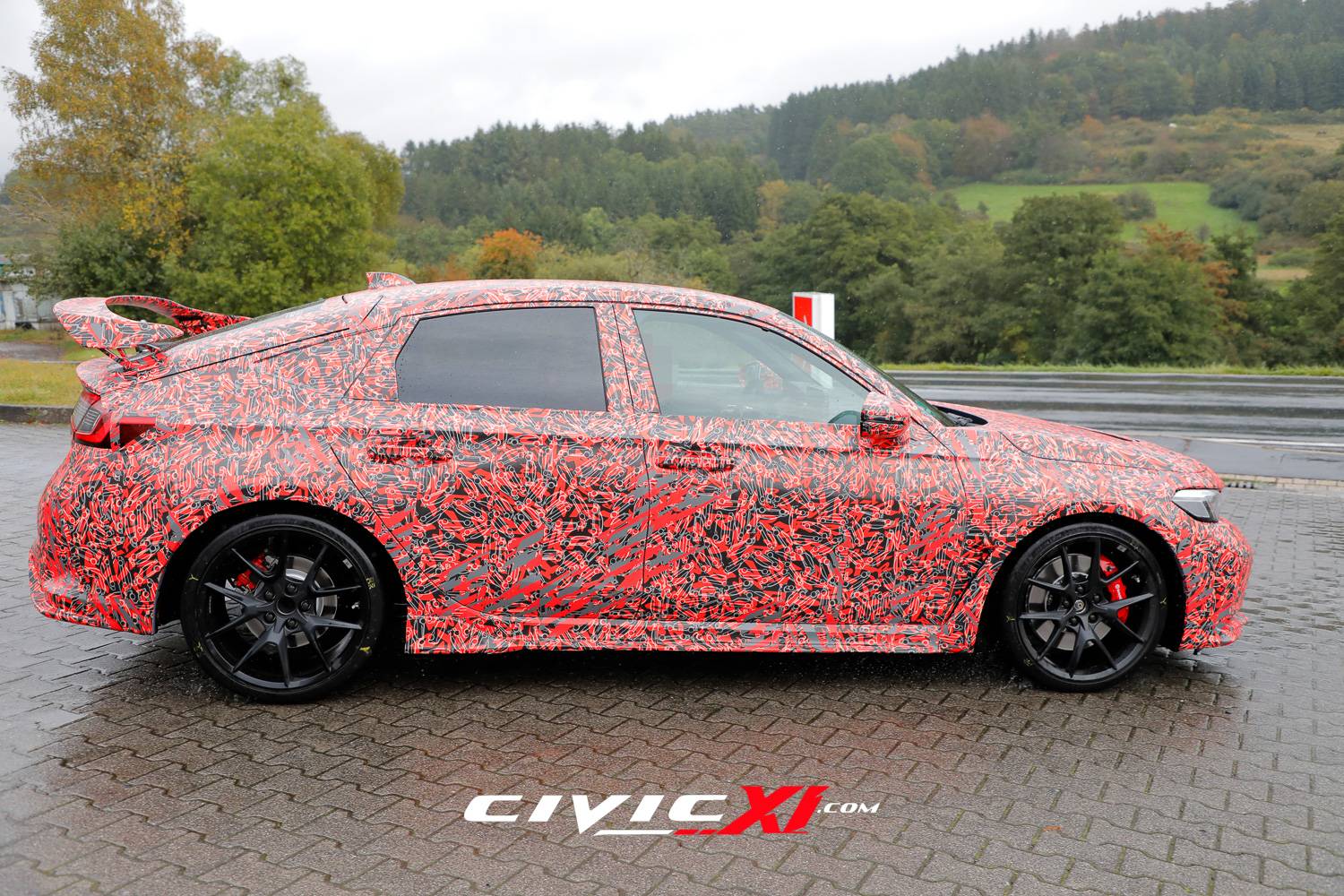 11th Gen Honda Civic ? 2022 Civic Type R Spied Inside & Out (First Interior Shots)! 265/30/19 tires revealed. 2022-civic-type-r-spied-interior-first-look-exterior-closeups-33