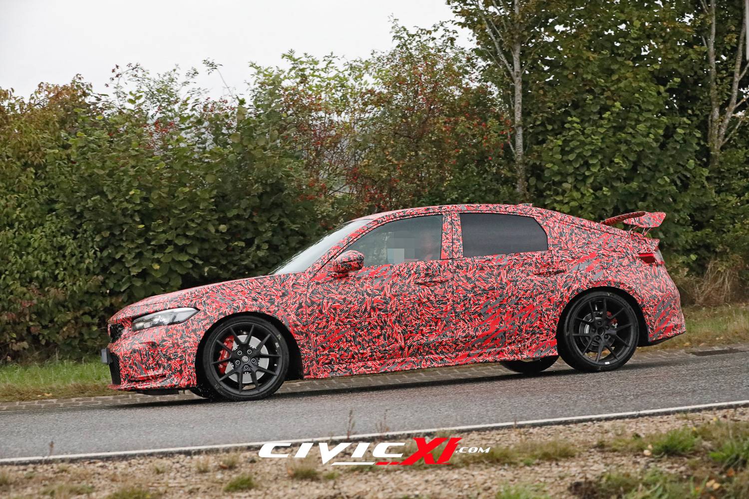 11th Gen Honda Civic ? 2022 Civic Type R Spied Inside & Out (First Interior Shots)! 265/30/19 tires revealed. 2022-civic-type-r-spied-interior-first-look-exterior-closeups-5