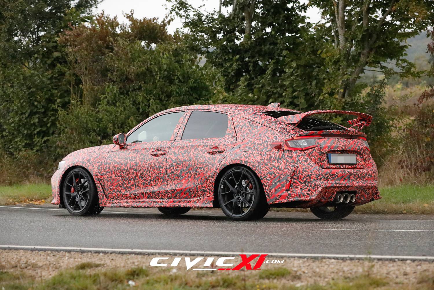 11th Gen Honda Civic ? 2022 Civic Type R Spied Inside & Out (First Interior Shots)! 265/30/19 tires revealed. 2022-civic-type-r-spied-interior-first-look-exterior-closeups-7