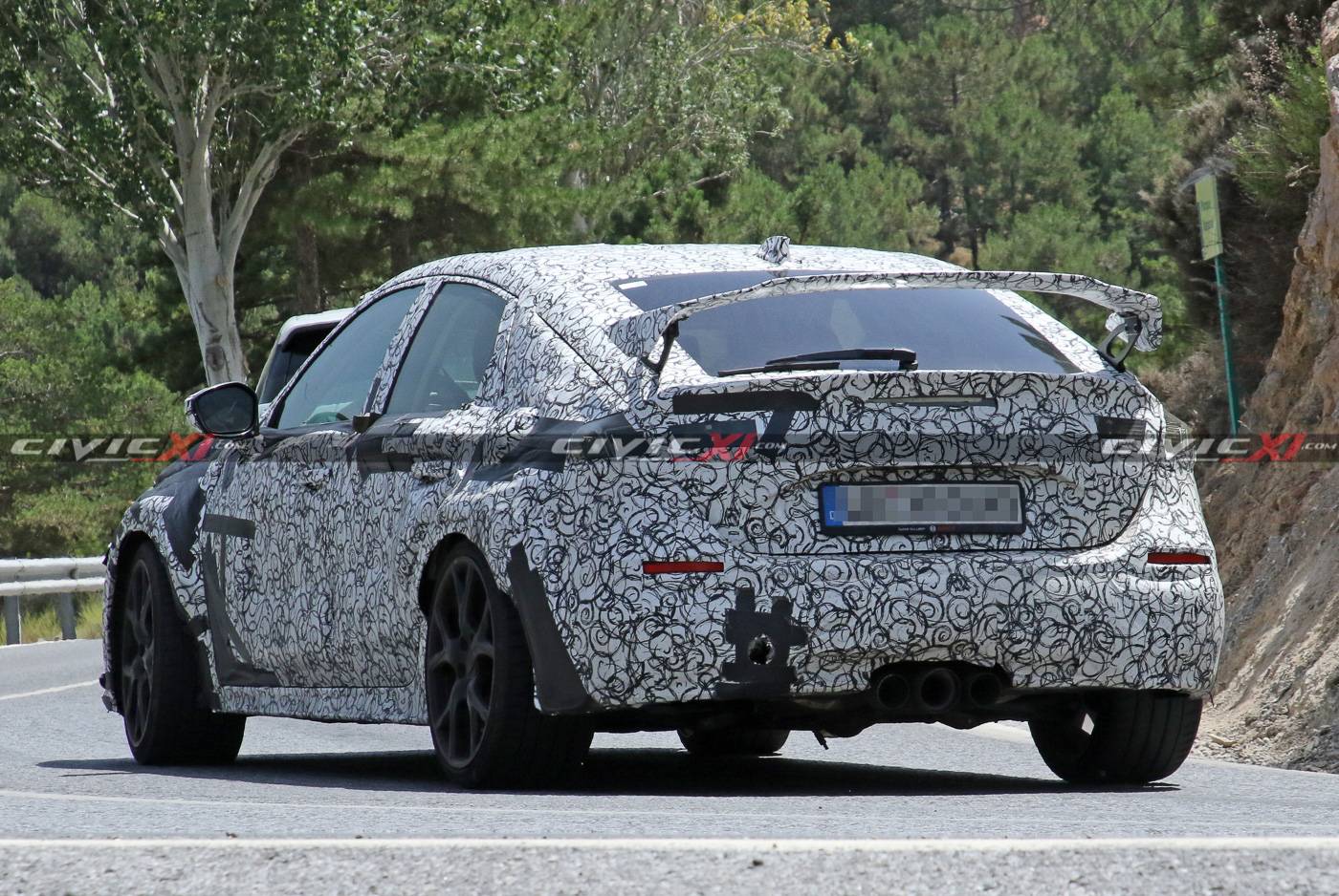 11th Gen Honda Civic Next Civic Type R Spied Testing in Southern Europe 2022-civic-type-r-testing-europe-19