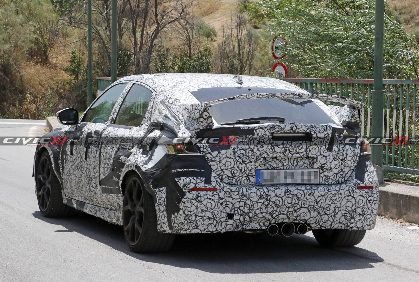 11th Gen Honda Civic Next Civic Type R Spied Testing in Southern Europe 2022-civic-type-r-testing-europe-8