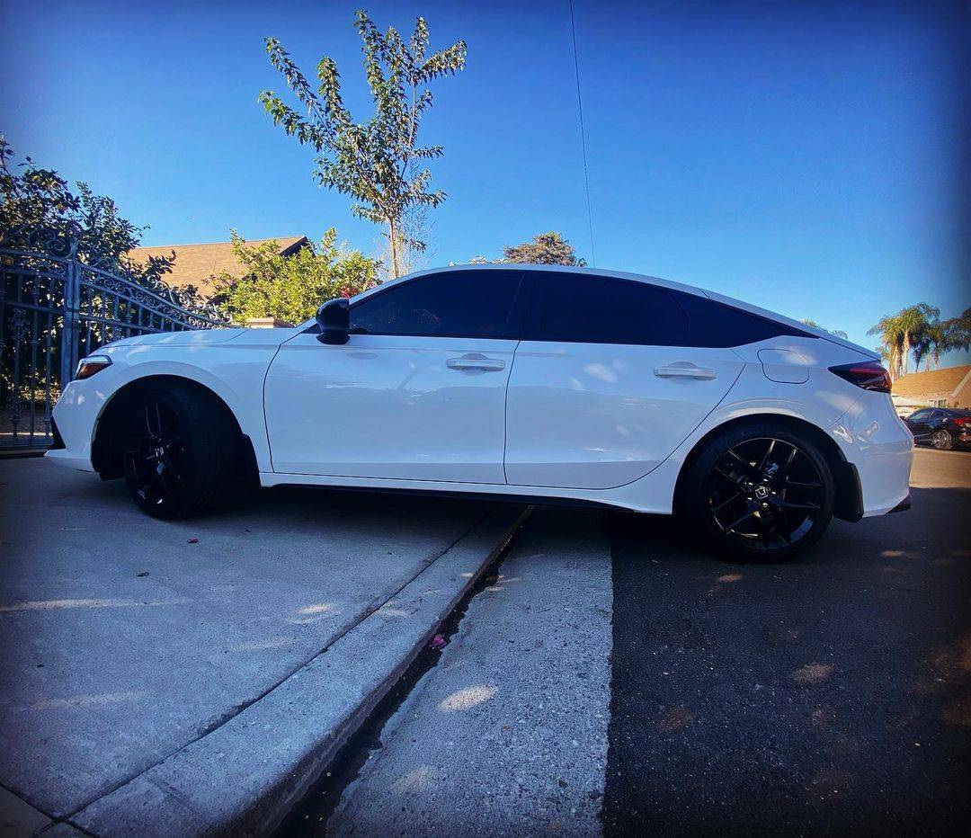 11th Gen Honda Civic Official PLATINUM WHITE 2022+ 11th Gen Civic & Si Thread 256515062_257403226358822_4434479224518067936_n