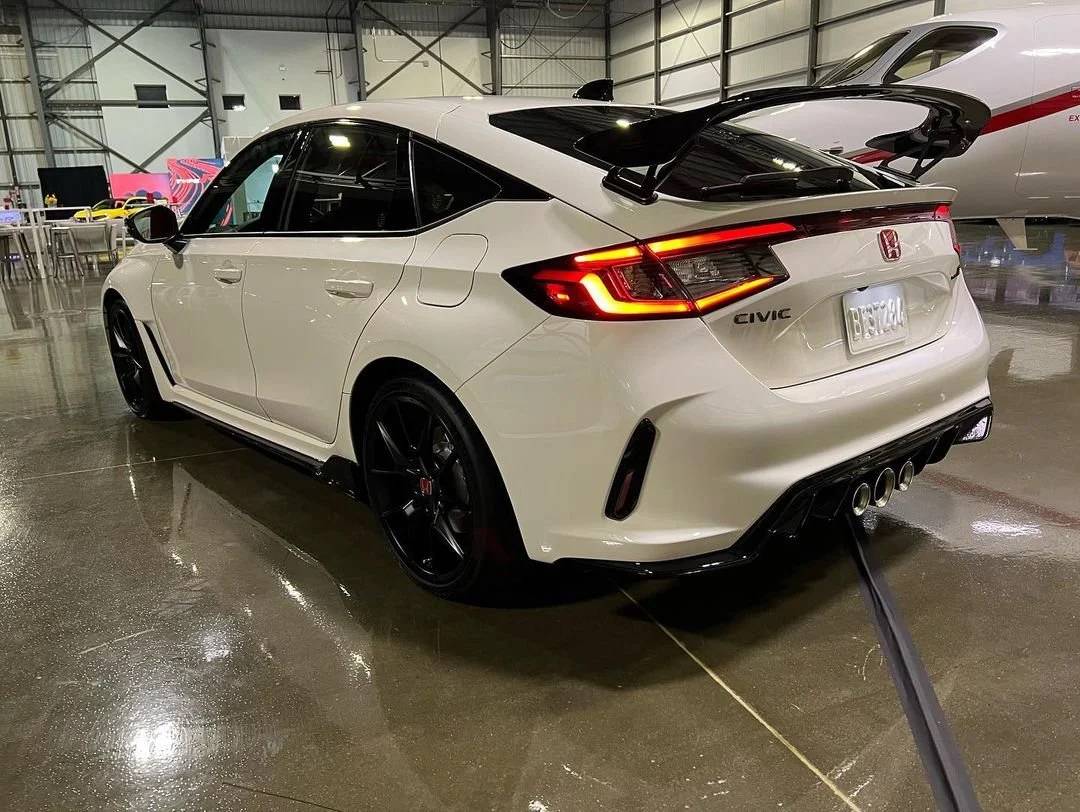 11th Gen Honda Civic Best Factory Color - 2023 FL5 Type R 📸Updated Pics📸 294476183_3237696483152831_4623060483563877047_n-jpg.10175