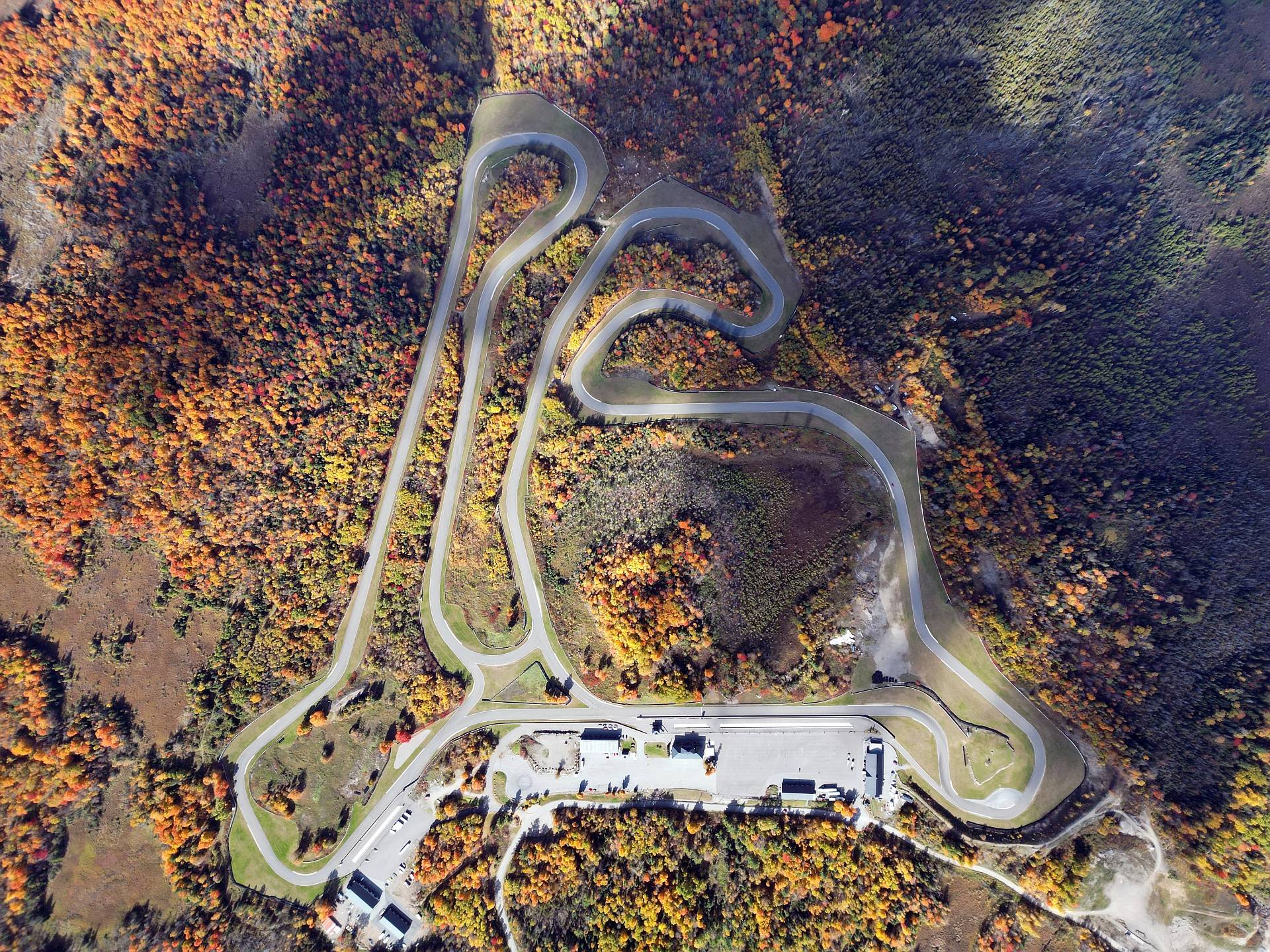 11th Gen Honda Civic First 500KMs Driving and FL5 Track Impressions @ Calabogie Motorsports Park, Longest Track in Canada 308806433_1282849499211145_8586818597354224768_n