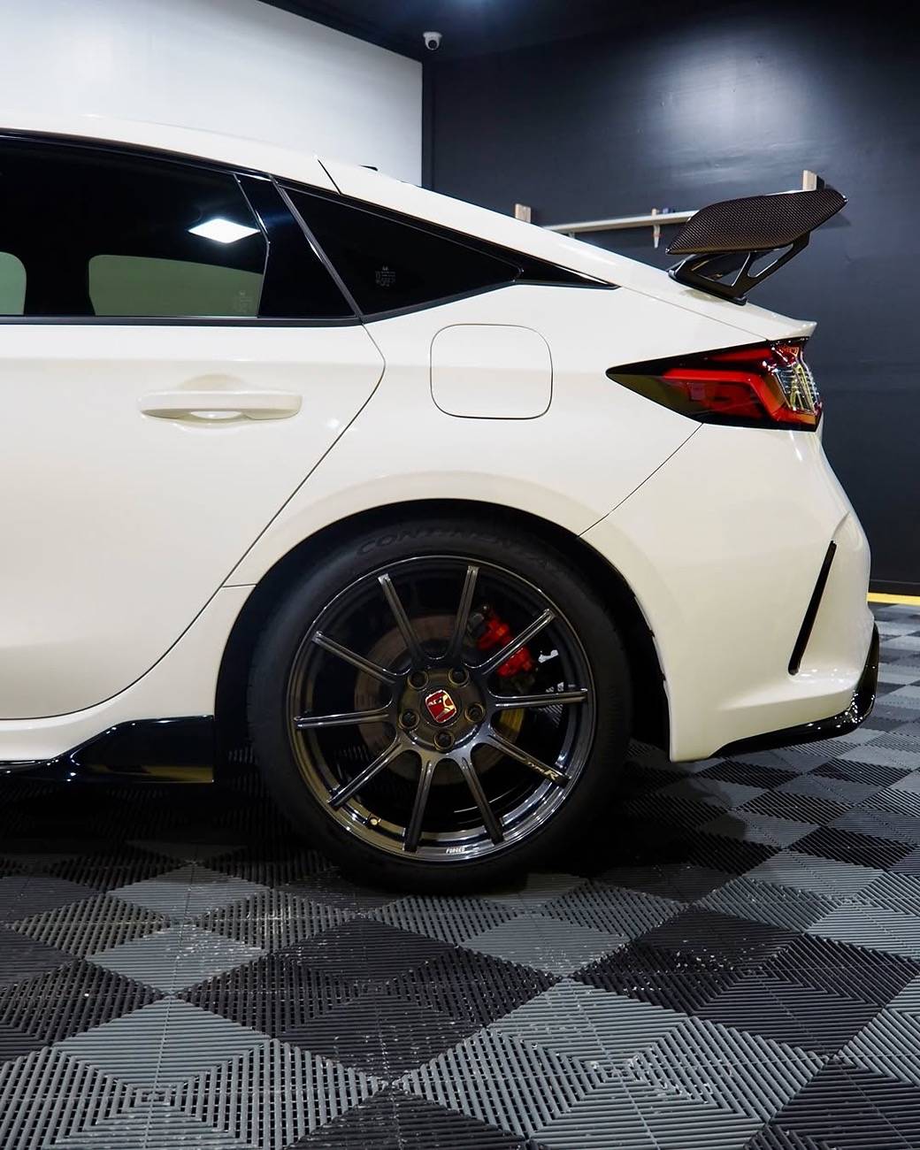 11th Gen Honda Civic What did you do to your FL5 today? 501360187_18514906093061988_8344790818751775896_n