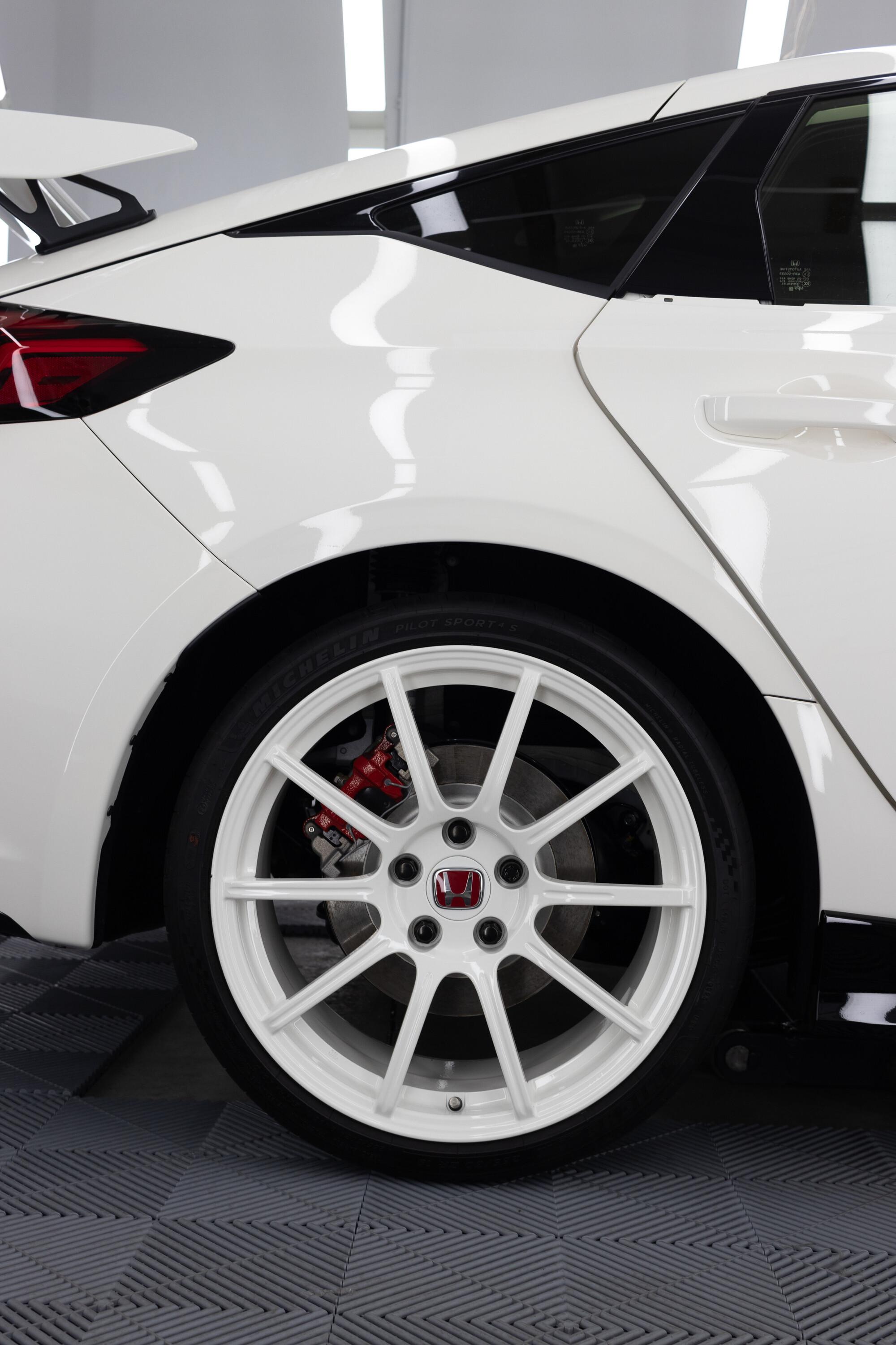 11th Gen Honda Civic 2023 Honda Civic Type R (Championship White) #14886 53333036196_10c86bea98_6k