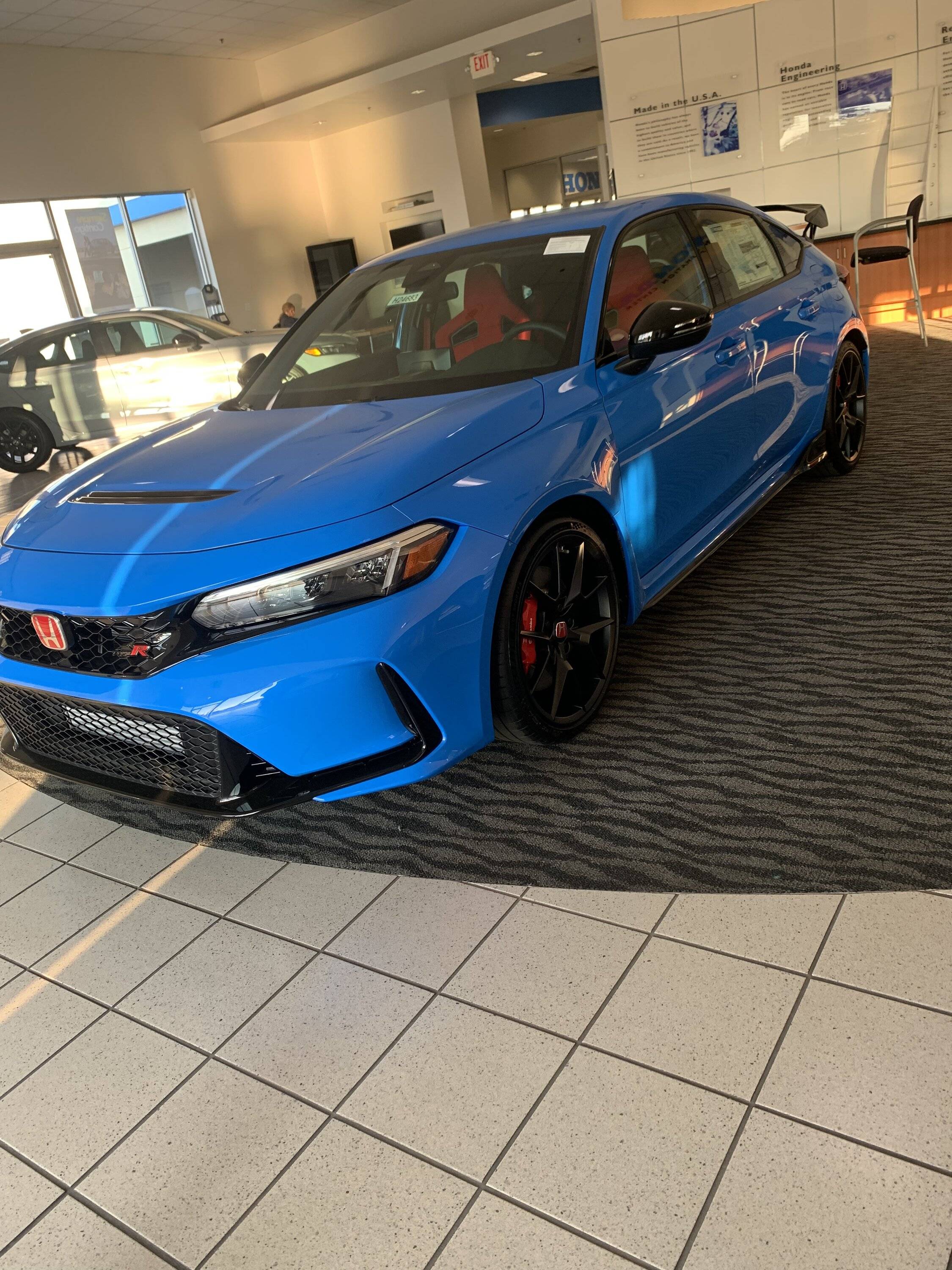 11th Gen Honda Civic Official BOOST BLUE FL5 Type R Photos Thread 692DE2FB-18B0-4EDE-A834-21957D7B1C1A