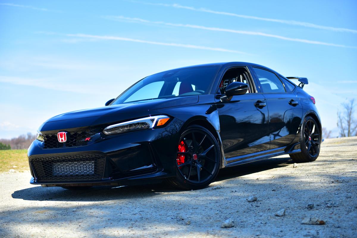 11th Gen Honda Civic Official CRYSTAL BLACK PEARL FL5 Type R Photos Thread 784_4312aa