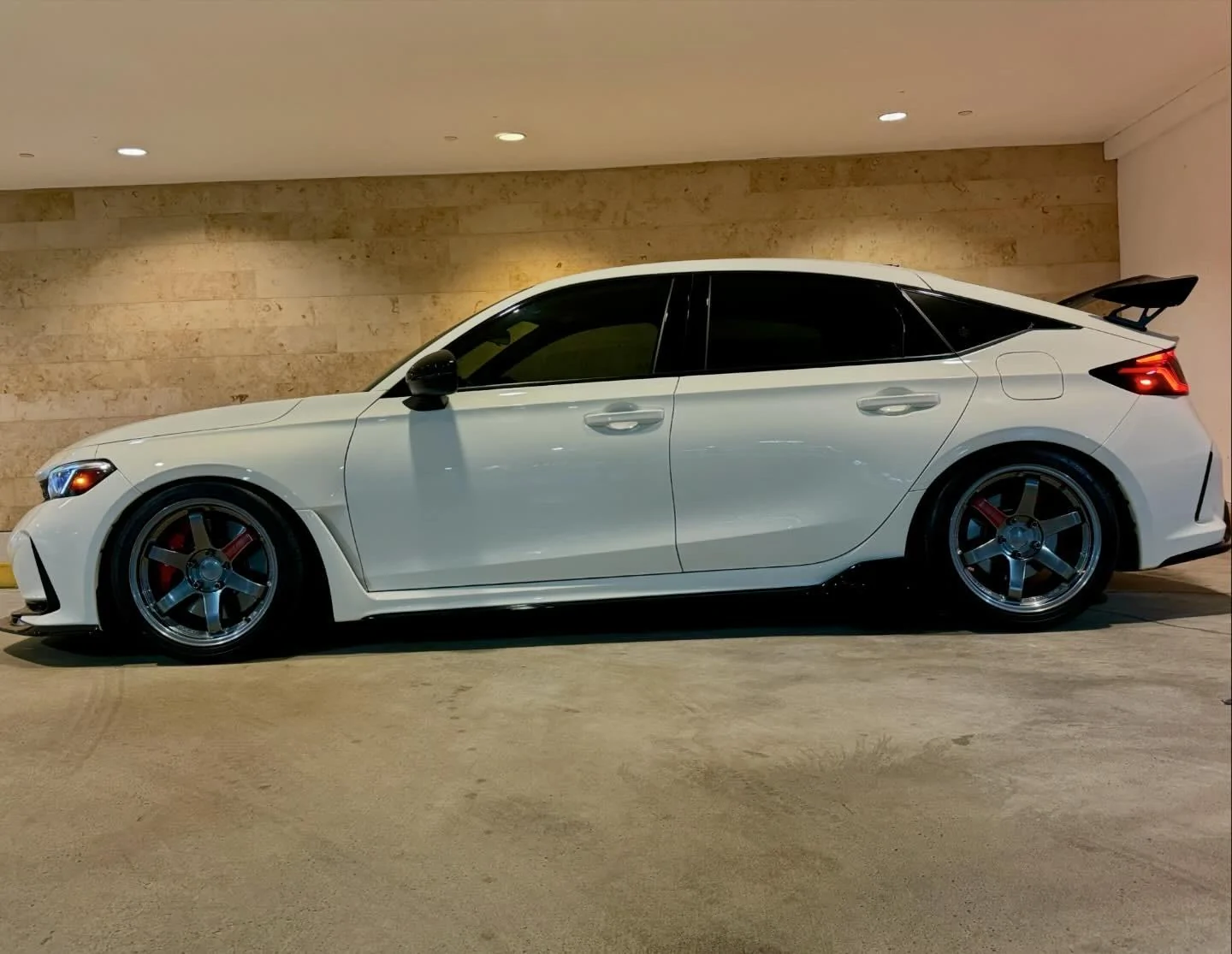 Florida - Formula Silver TE37SL 18X9.5+38 With (Volk Center Caps ...