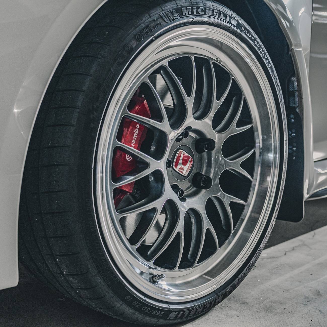 11th Gen Honda Civic Official Wheel Fitment Thread for 11th Gen FL5 Civic Type R DSC07089-6