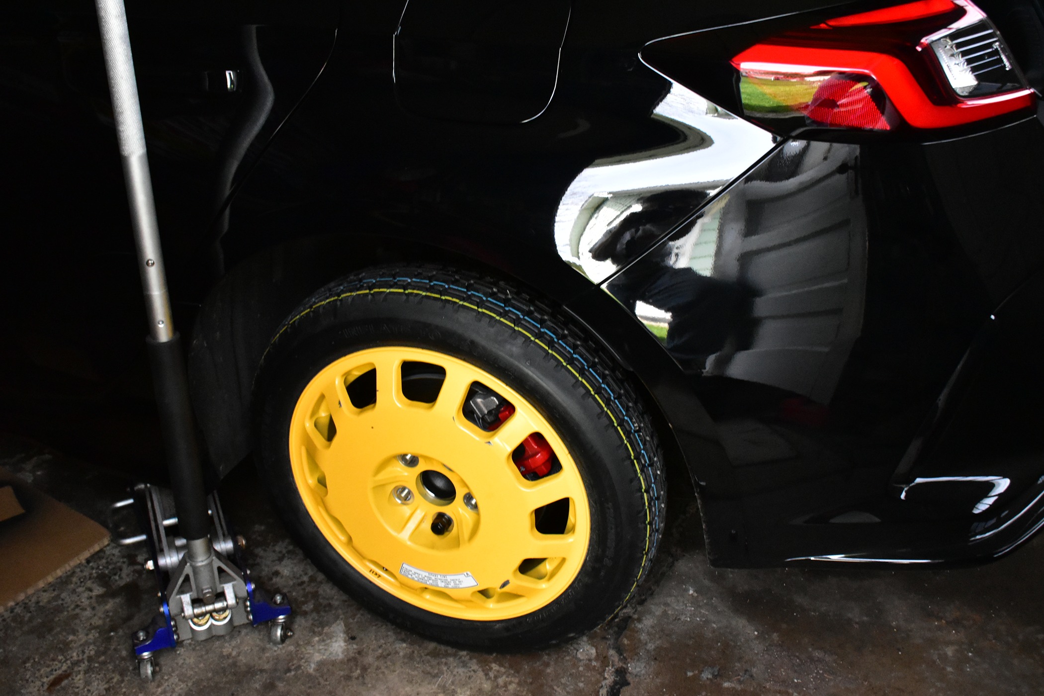 11th Gen Honda Civic Exploring a clean FK8 spare tire kit install in the FL5. DSC_0063.JPG