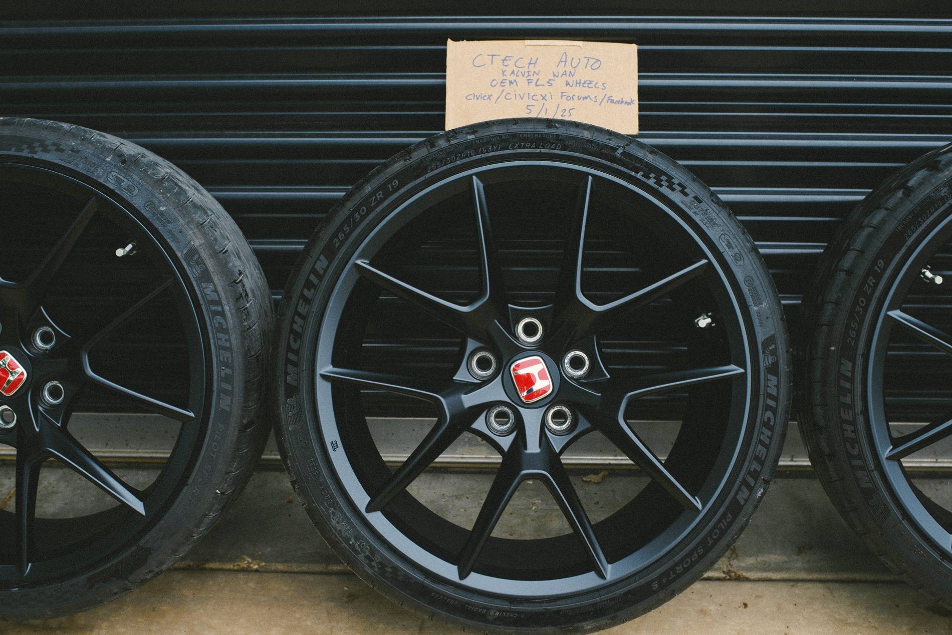 Texas - ******SOLD****** FS: 2025 OEM Civic Type R FL5 Wheels and Tires ...
