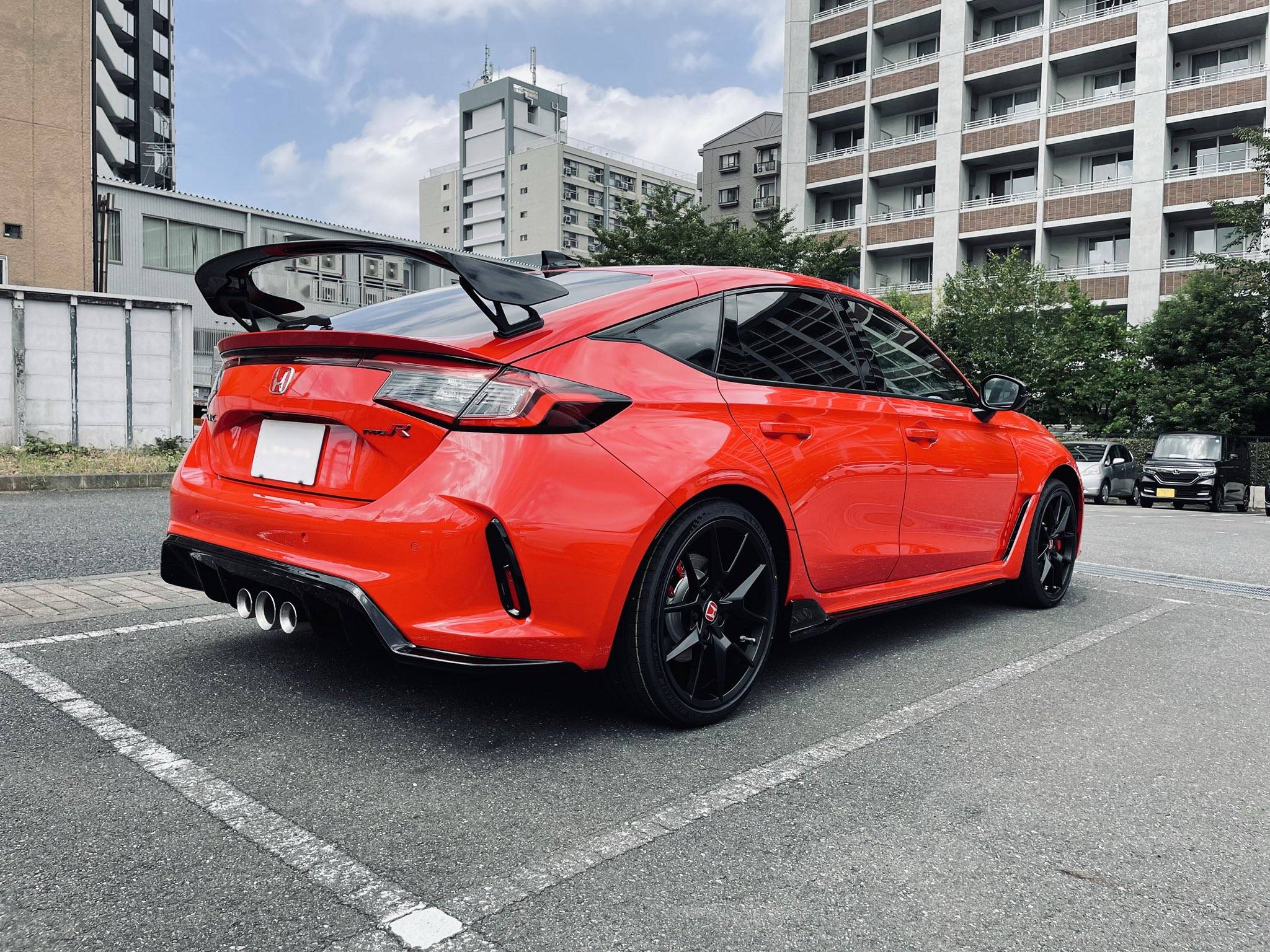 11th Gen Honda Civic Official CHAMPIONSHIP WHITE FL5 Type R Photos Thread Fb5YBIRUYAIK8J