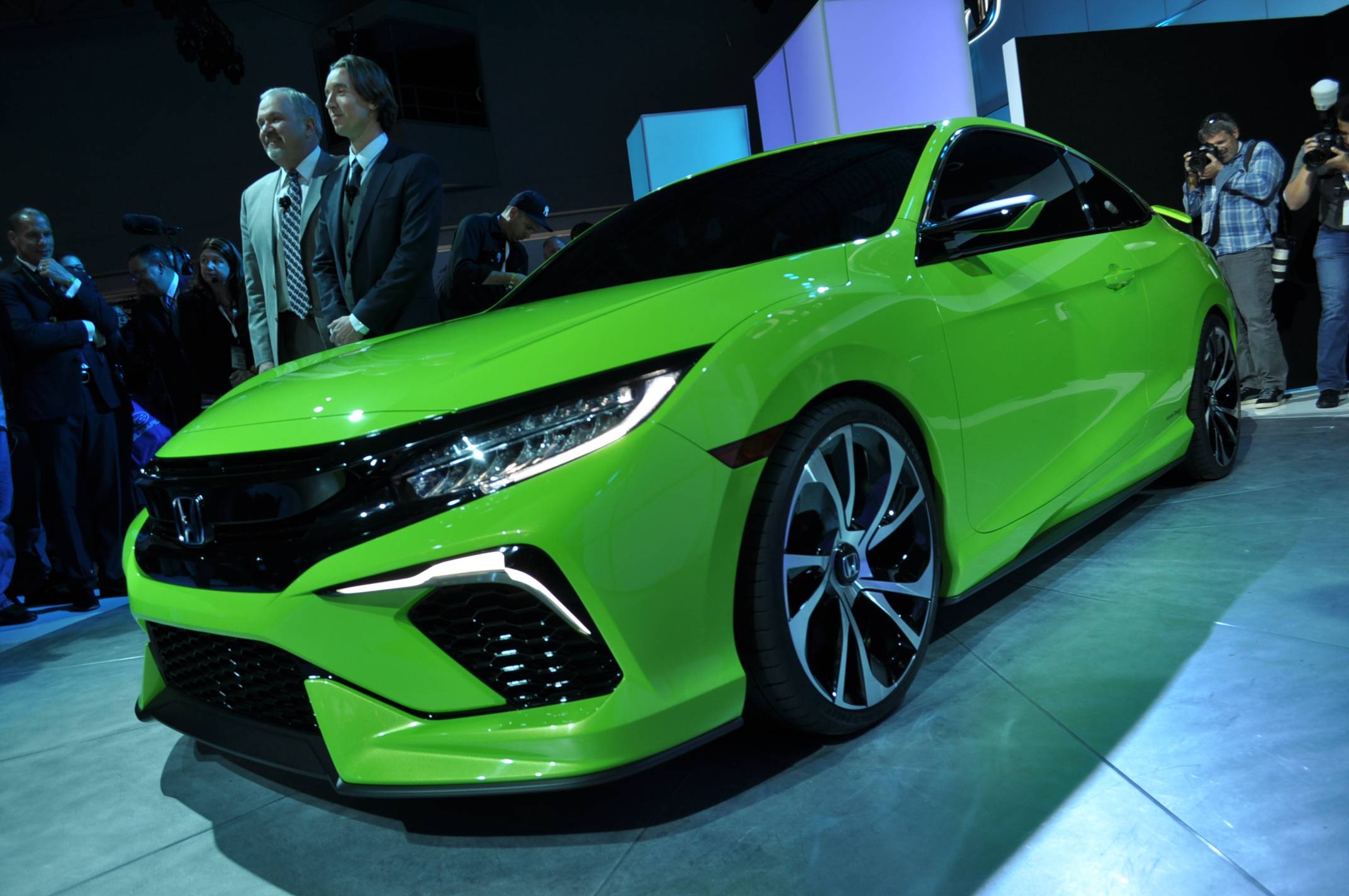 11th Gen Honda Civic Best Factory Color - 2023 FL5 Type R 📸Updated Pics📸 honda-civic-concept-live-shots-2015-new-york-auto-show_100506628_h