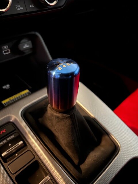 11th Gen Honda Civic FS: Sweidit Alcantara Steering Wheel image6