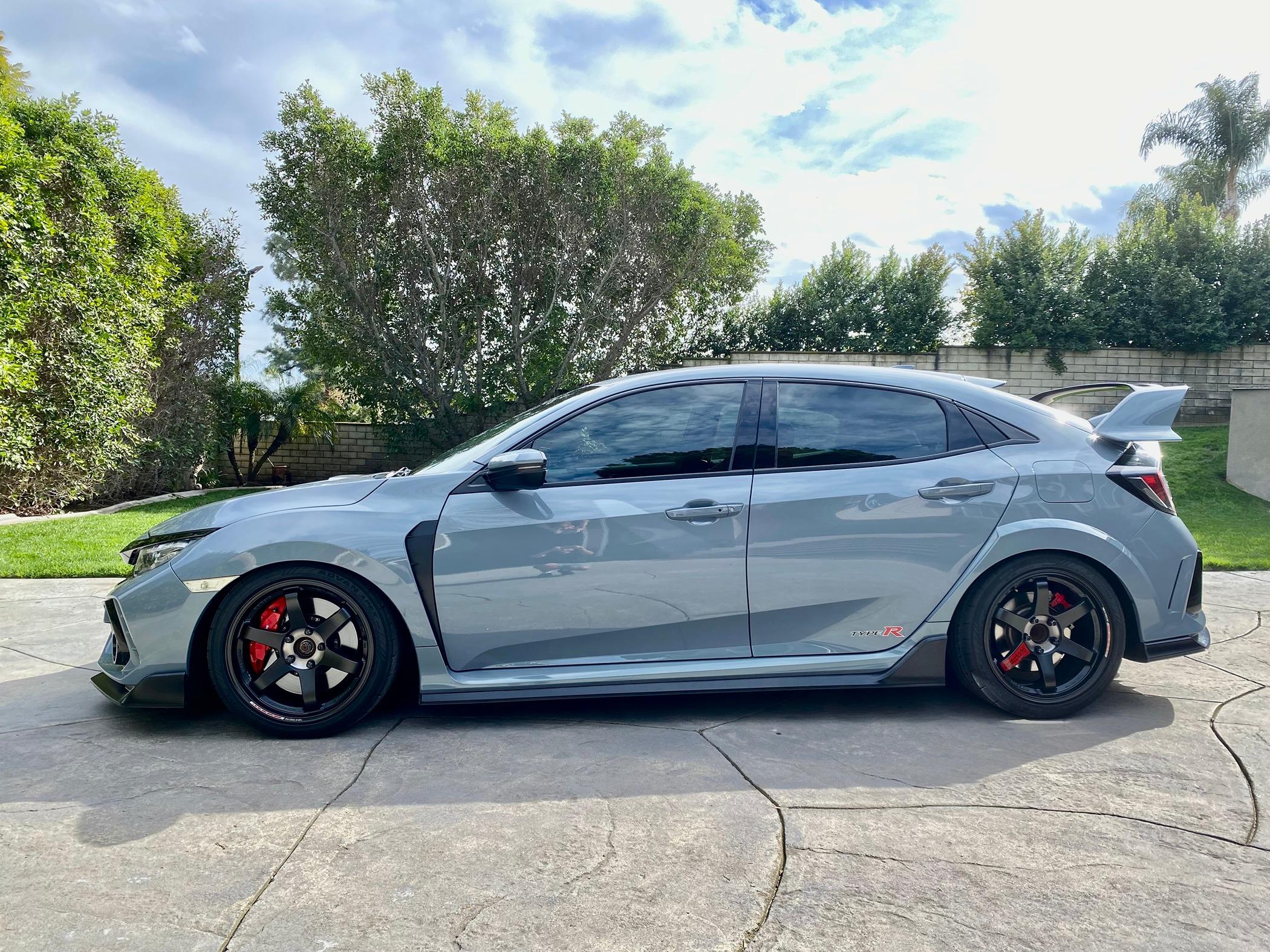 11th Gen Honda Civic For Trade Volk Racing TE37SL Black Edition III - 18x9.5 / +43 / 5x120 IMG_0284