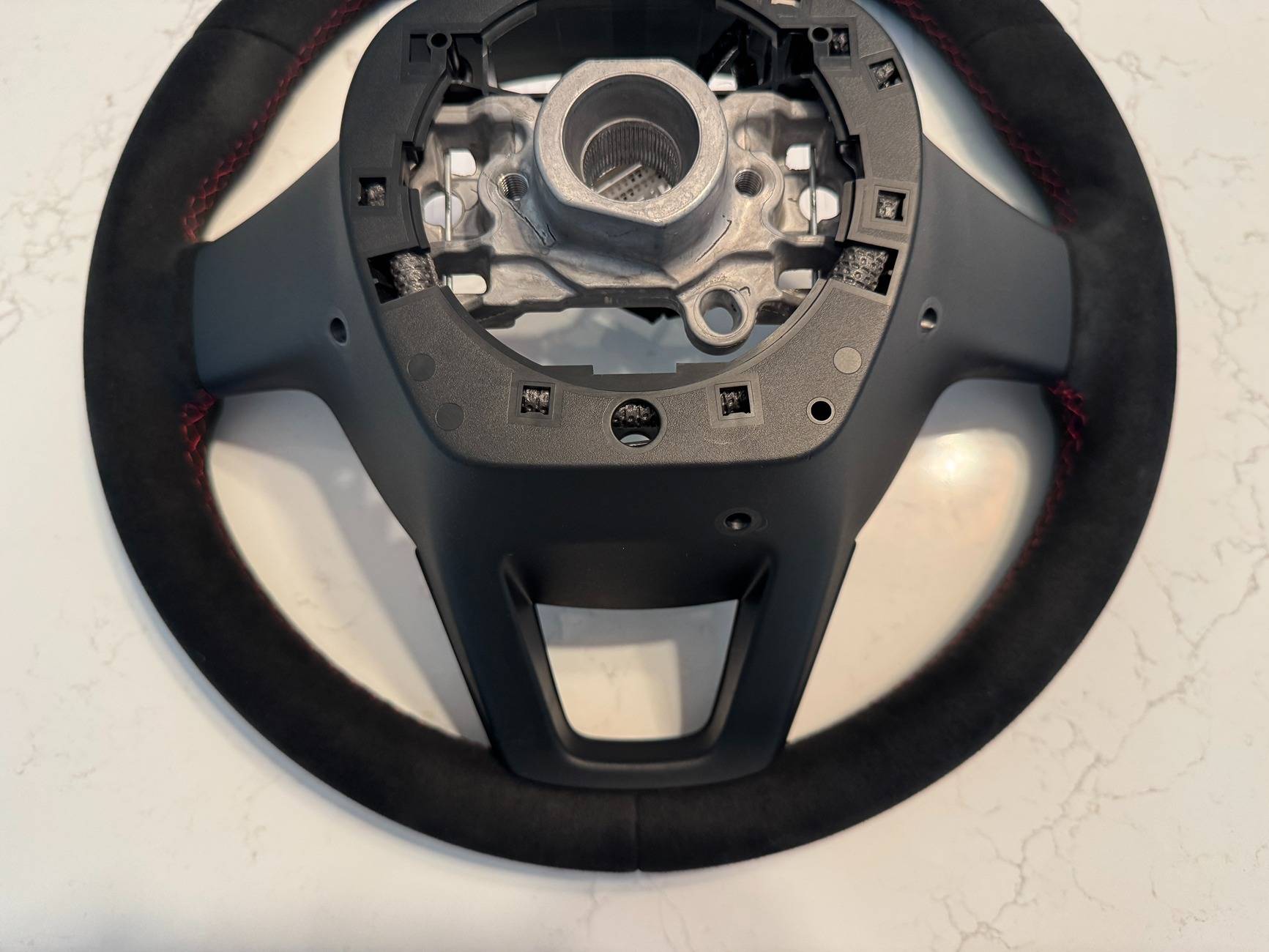 11th Gen Honda Civic FS: Honda OEM Alcantara Steering Wheel 08U97-T60-110 IMG_0339.JPG