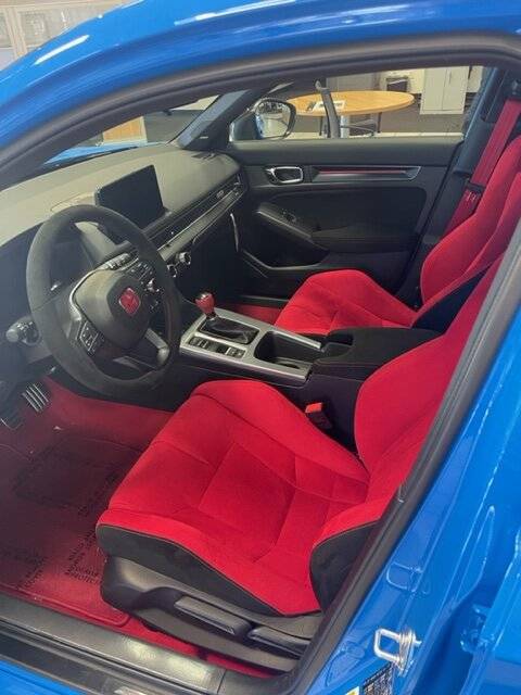 11th Gen Honda Civic Official BOOST BLUE FL5 Type R Photos Thread IMG_1430