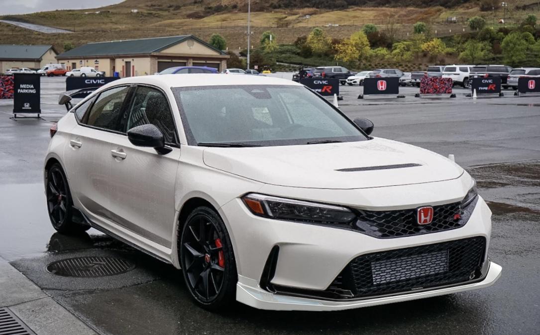 11th Gen Honda Civic Mugen FL5 concept first look IMG_1825