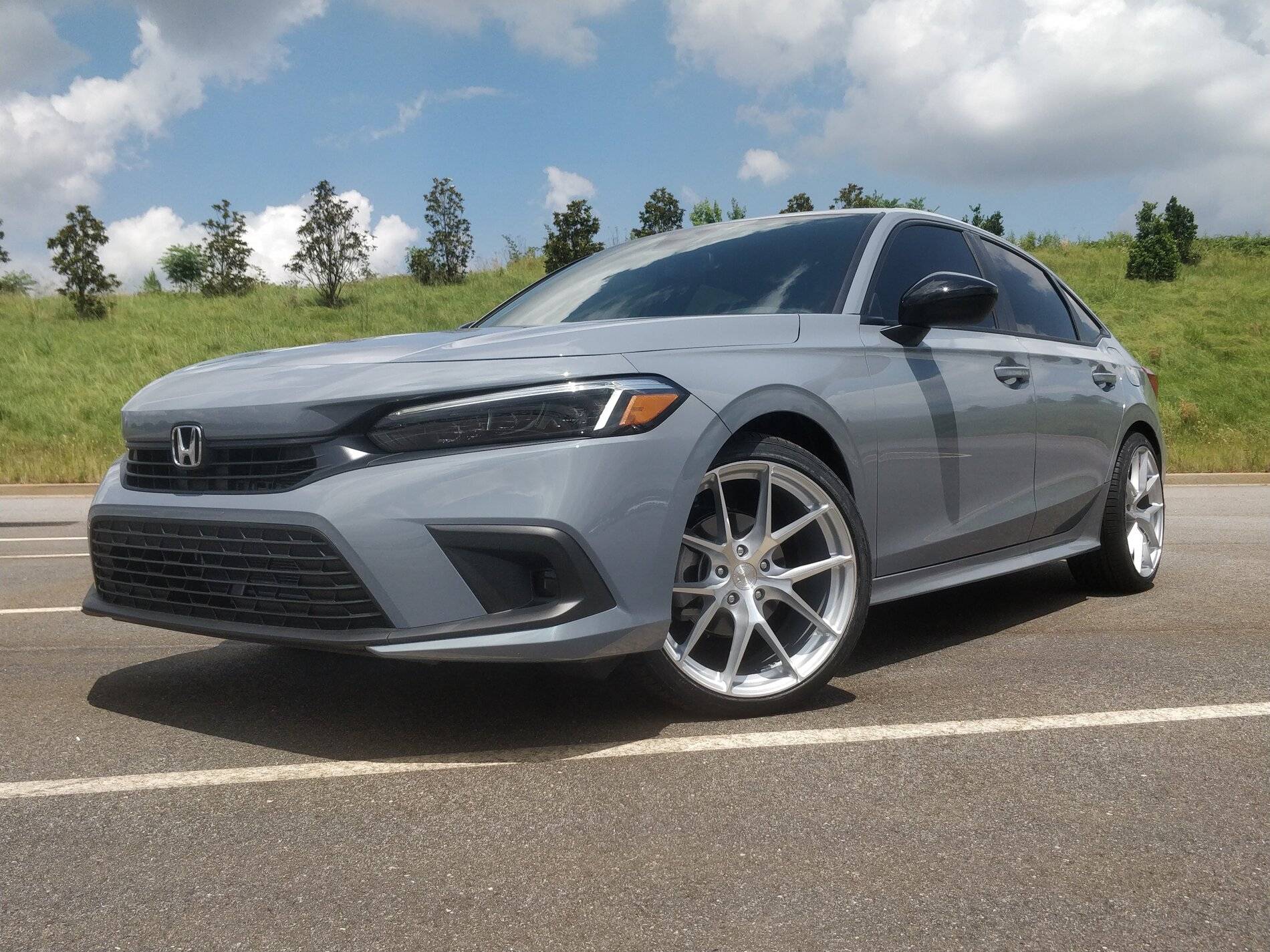 2022 Honda Civic Hatchback Sport Sonic Gray Pearl