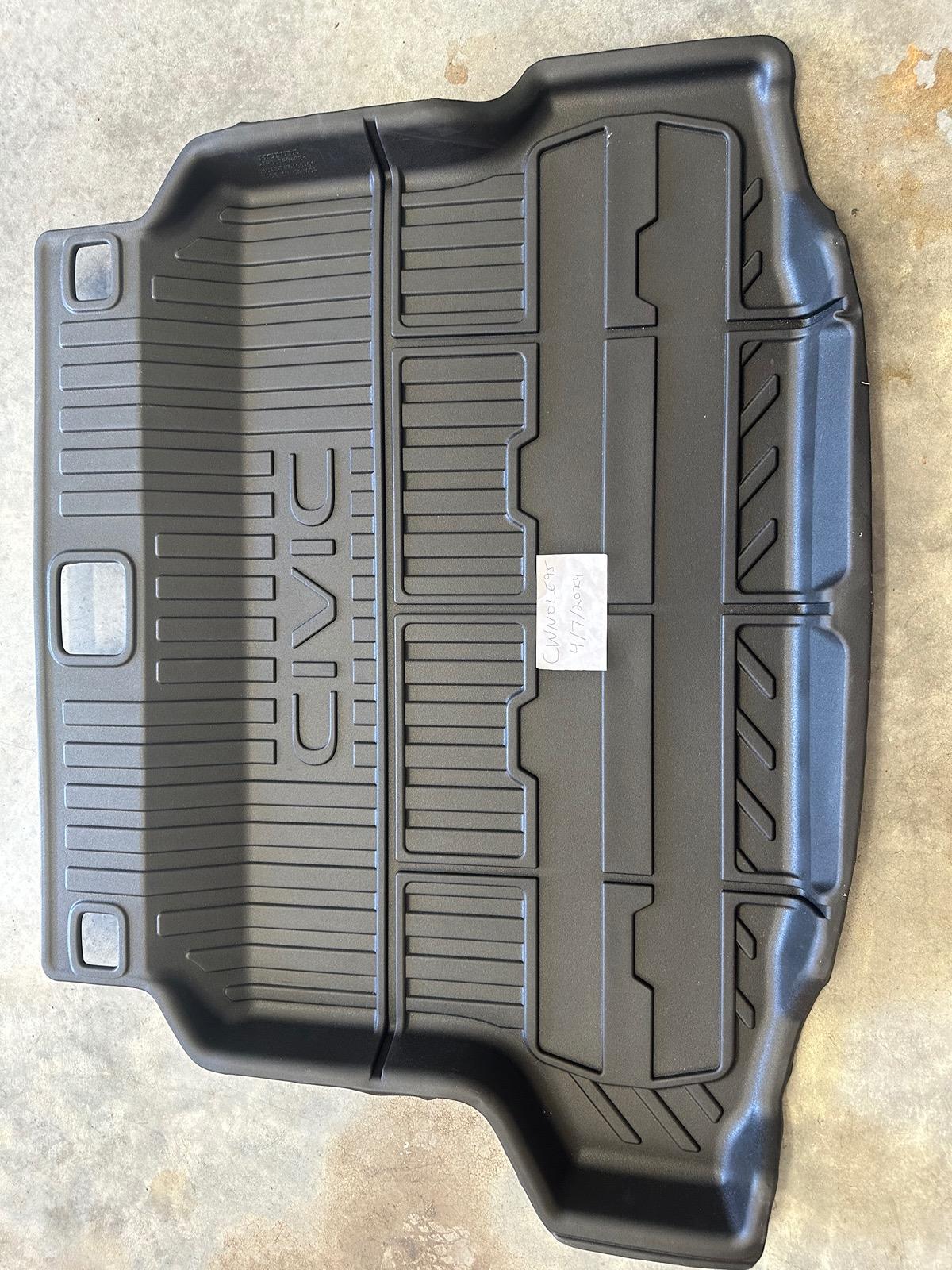 11th Gen Honda Civic FS: OEM Trunk/Cargo Tray for 2022-2024 Civic Hatchbacks IMG_2358