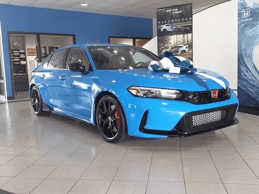 11th Gen Honda Civic Post your FL5 Civic Type R delivery pics! 🙌 📸 IMG_3109
