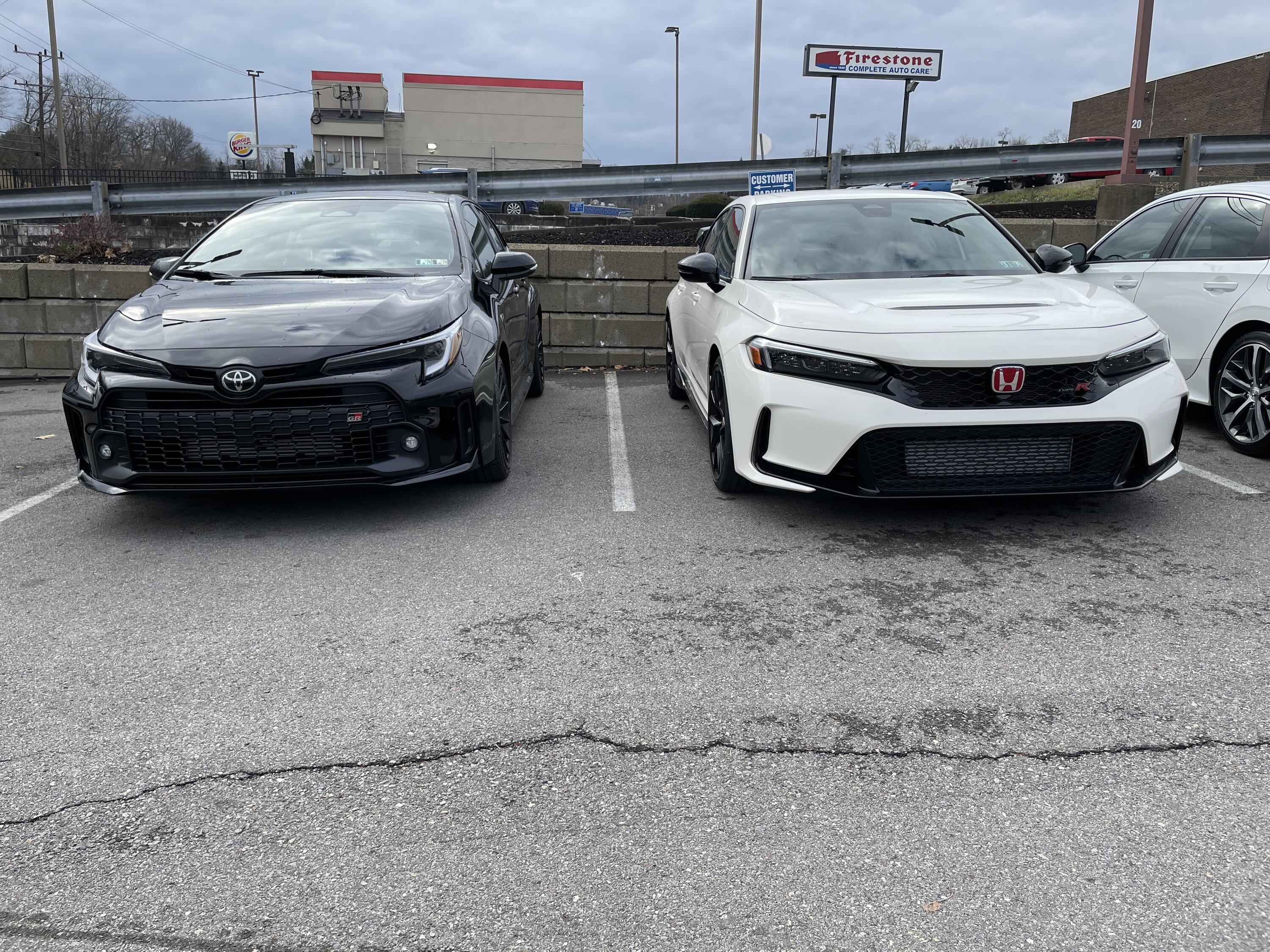 11th Gen Honda Civic Post your FL5 Civic Type R delivery pics! 🙌 📸 IMG_3168