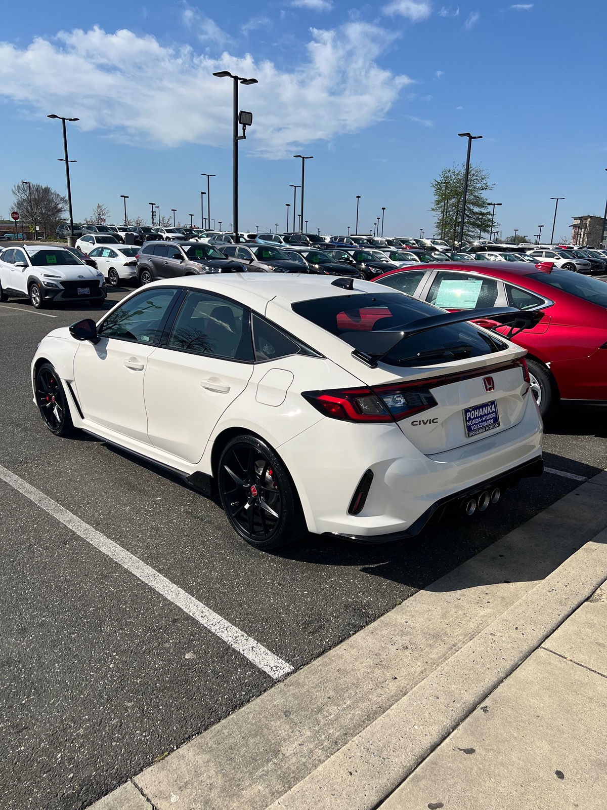 11th Gen Honda Civic Post your FL5 Civic Type R delivery pics! 🙌 📸 IMG_3204