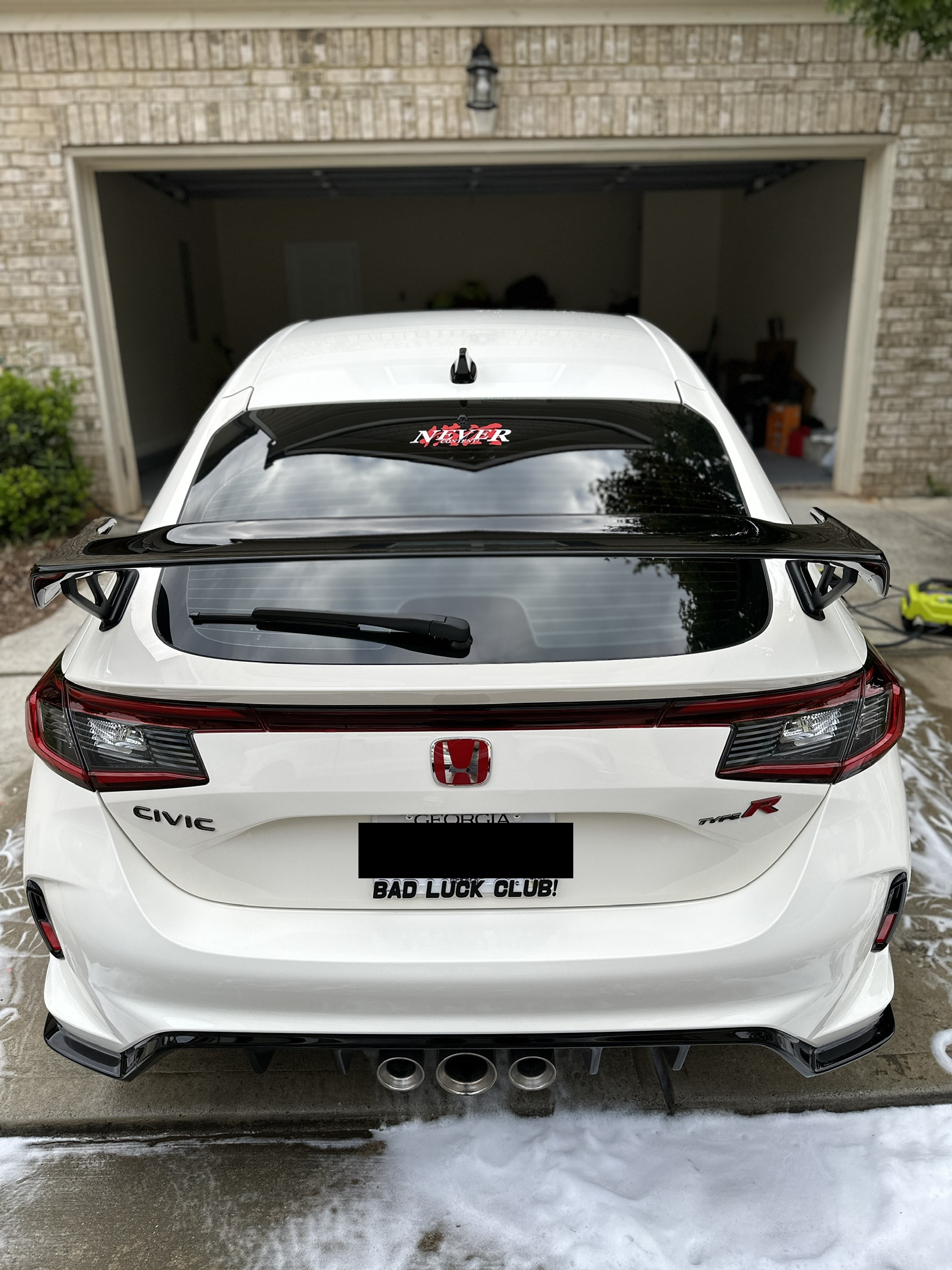 11th Gen Honda Civic Official CHAMPIONSHIP WHITE FL5 Type R Photos Thread IMG_4145