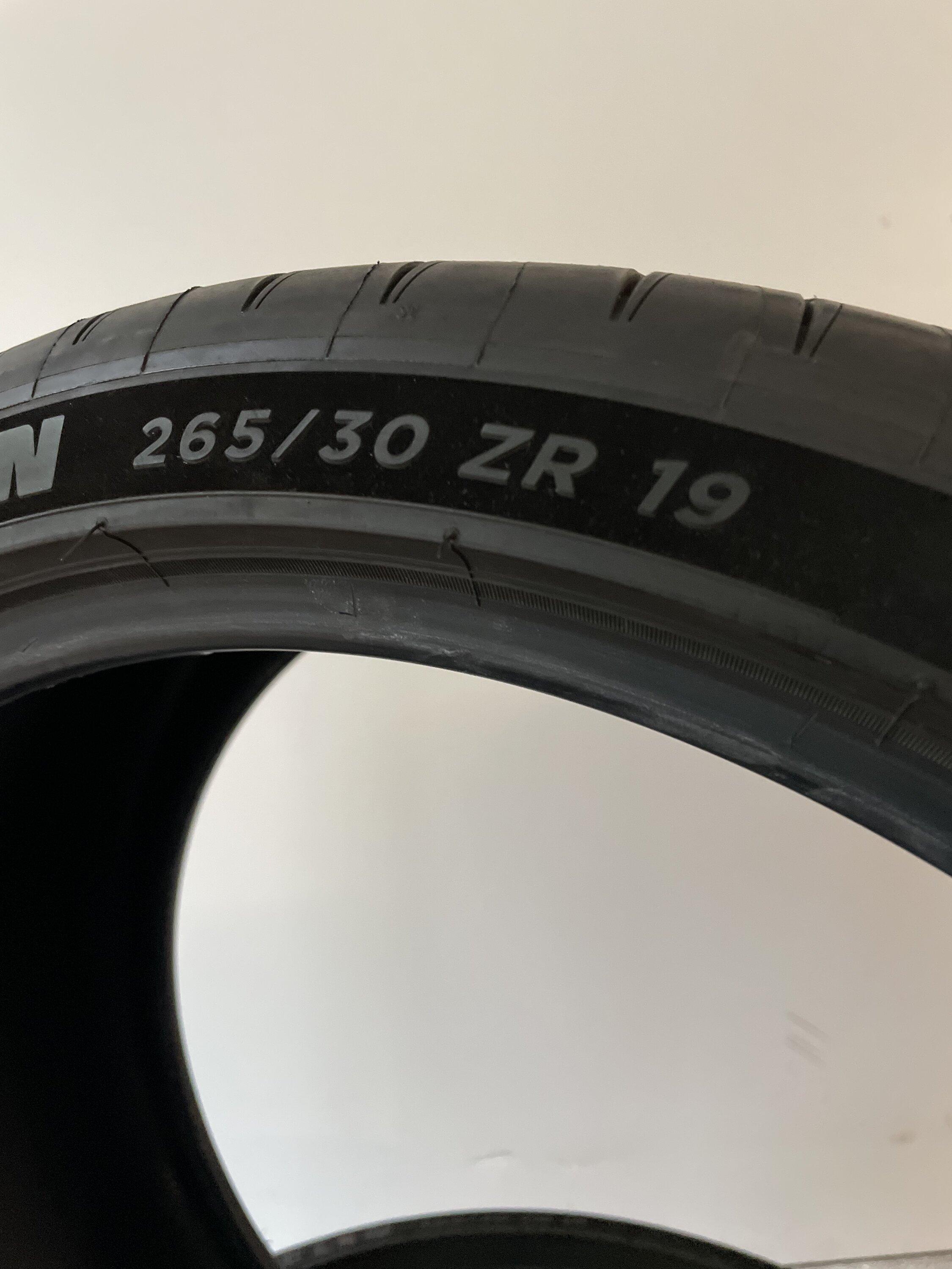 11th Gen Honda Civic OEM FL5 Tires - Pilot Sport 4 S 265/30/19 - Used for 1600 Miles IMG_4169