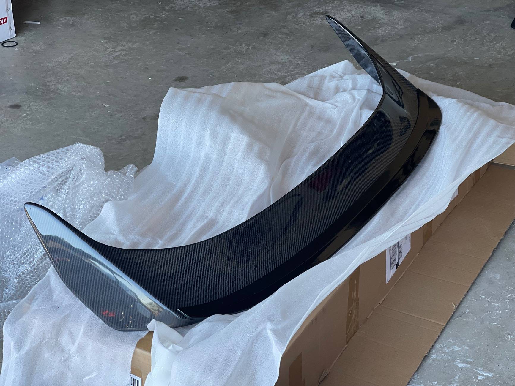 11th Gen Honda Civic OEM PARTS (CF wing, shift knob), OLM wing, 18’s wheels and more img_5208-jpe