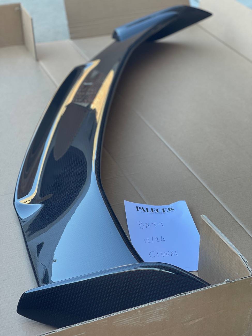 11th Gen Honda Civic OEM PARTS (CF wing, shift knob), OLM wing, 18’s wheels and more img_5290-jpe
