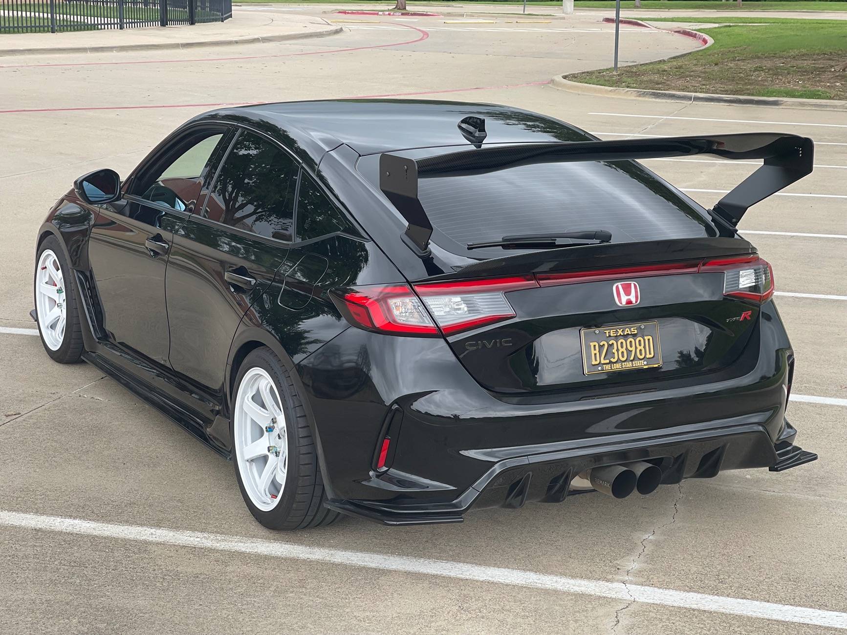 11th Gen Honda Civic Official CRYSTAL BLACK PEARL FL5 Type R Photos Thread IMG_7940