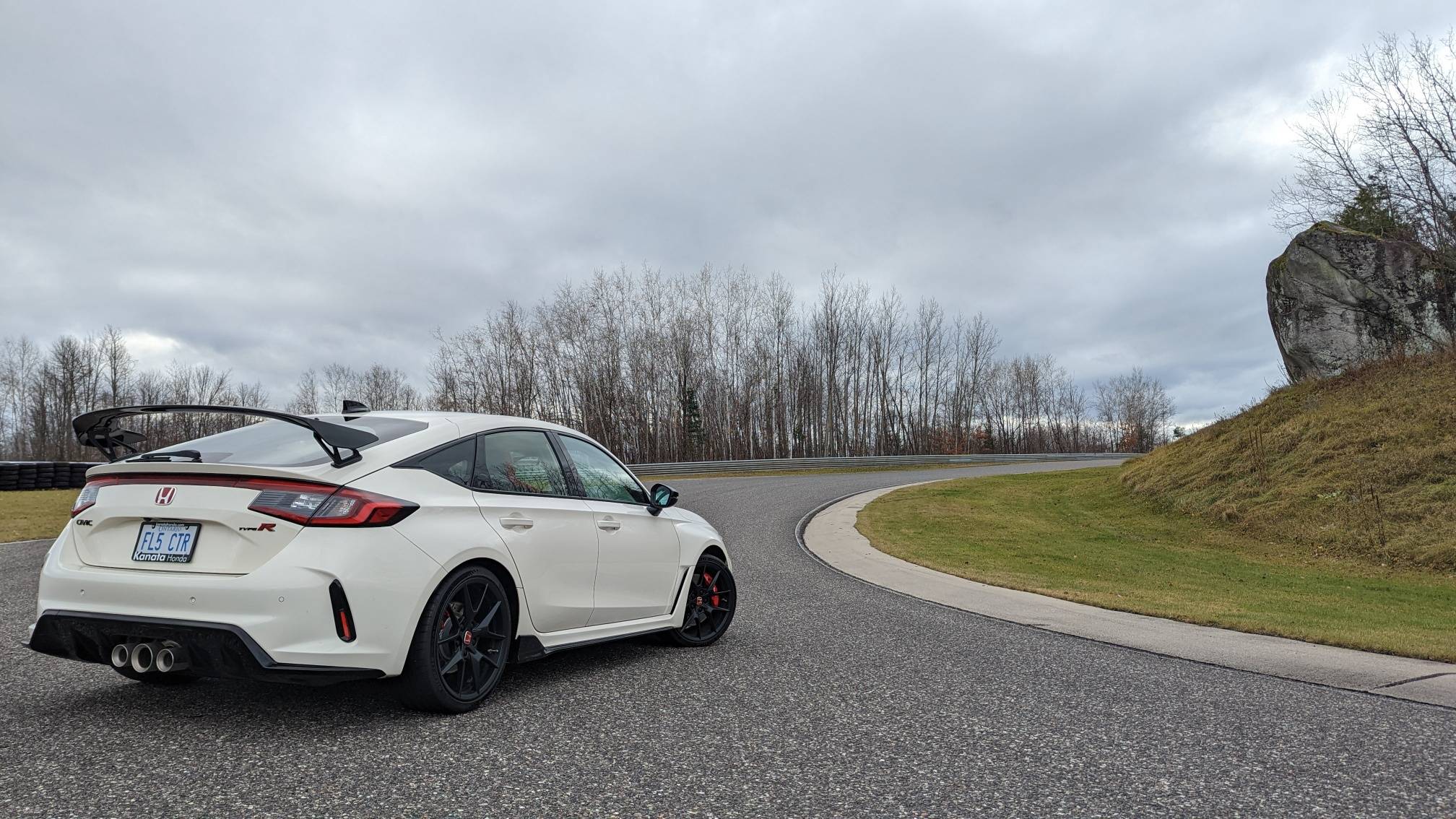 11th Gen Honda Civic First 500KMs Driving and FL5 Track Impressions @ Calabogie Motorsports Park, Longest Track in Canada PXL_20221112_175926659