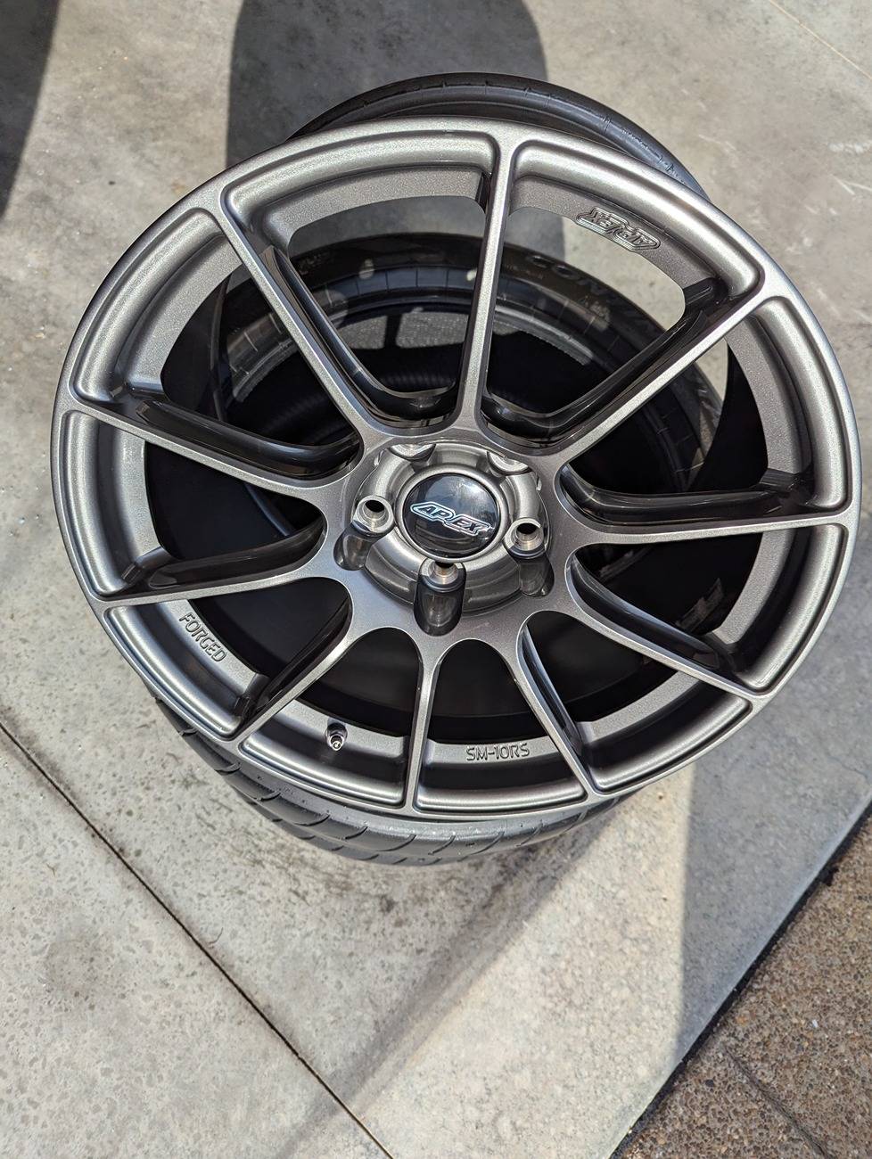 11th Gen Honda Civic GONE: Apex Wheels SM-10RS 18x10 +42 Forged Anthracite PXL_20250203_204954811.MP