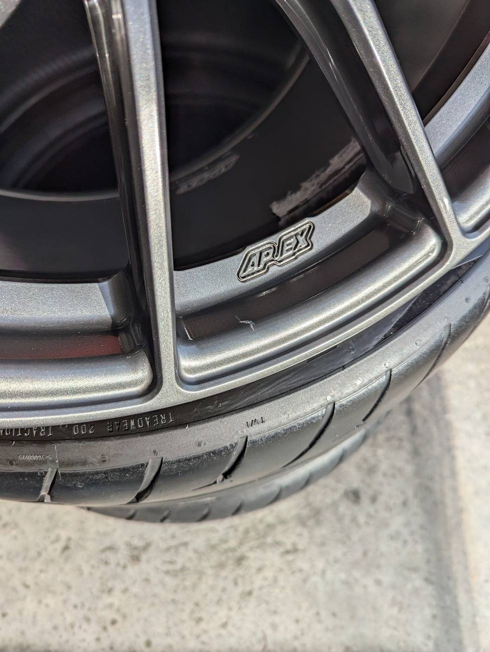 11th Gen Honda Civic GONE: Apex Wheels SM-10RS 18x10 +42 Forged Anthracite PXL_20250203_205448267.MP