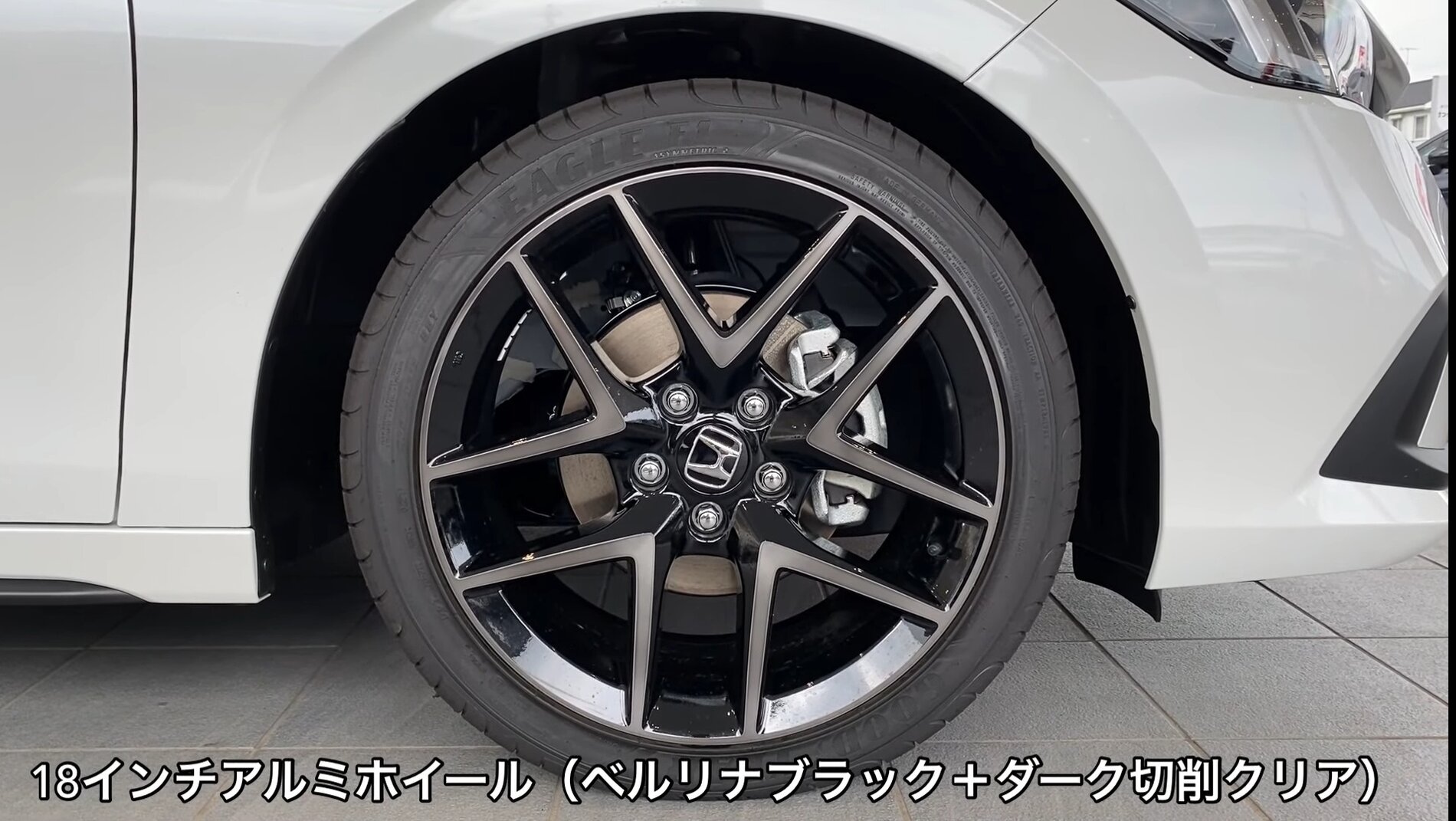 11th Gen Honda Civic 2022 Civic Hatchback Platinum White Screenshot_20210909-124541_YouTube-01