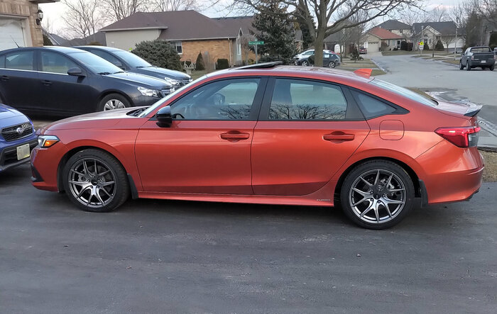 Blazing Orange Pearl Si with FAST FC-04 Titanium Colour Rims 18x8