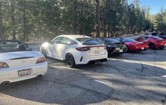 Another FL5 spotting - Championship White 2023 Civic Type R @ Newcomb Ranch