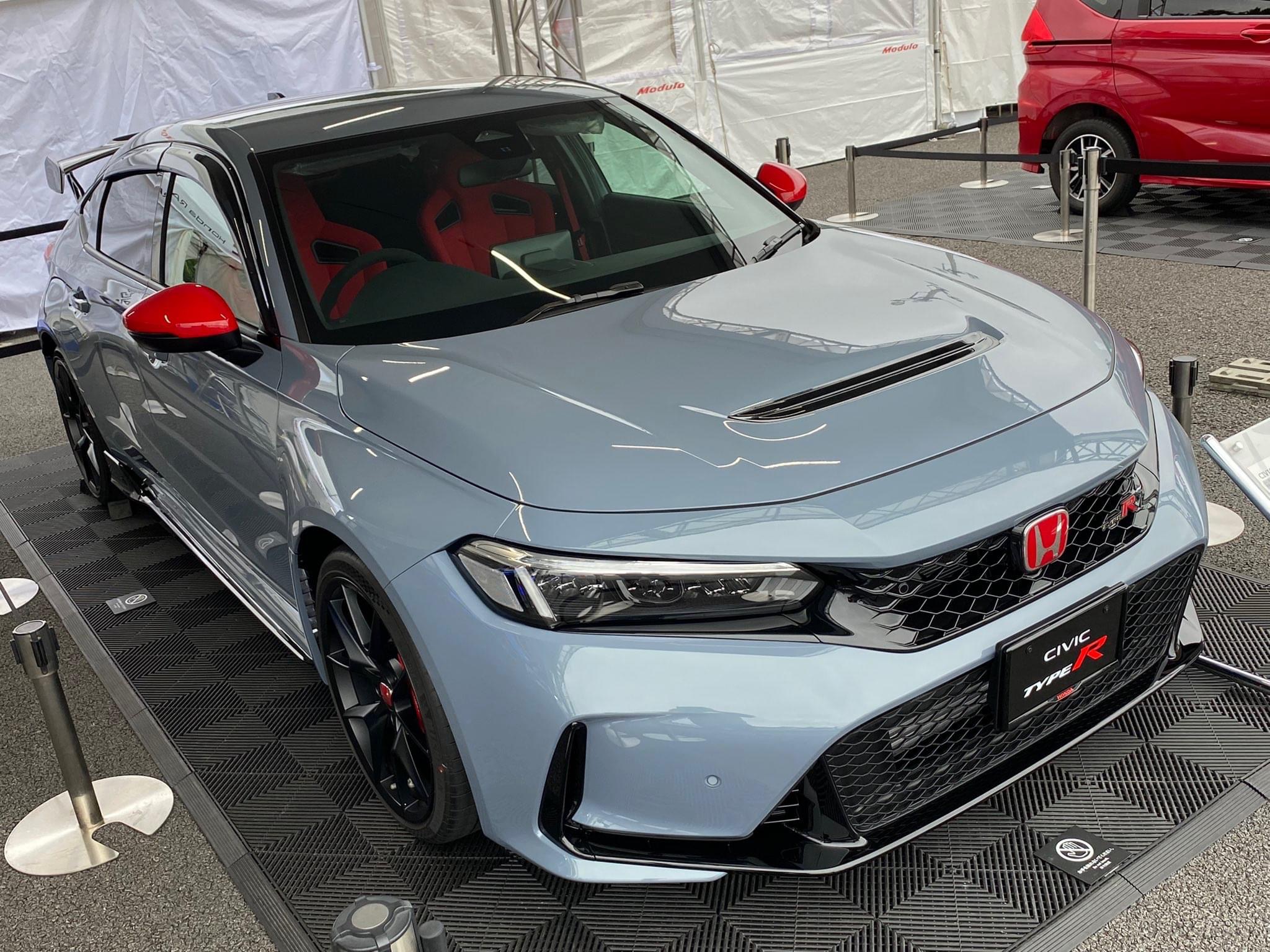 RHD FL5 Civic Type R (Sonic Grey) spotted w/ full Modulo parts & OEM ...
